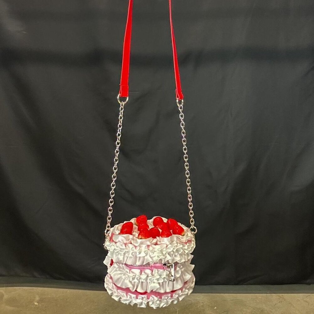 Dollskill strawberry shortcake bag purse A purse so sweet you wanna eat it!